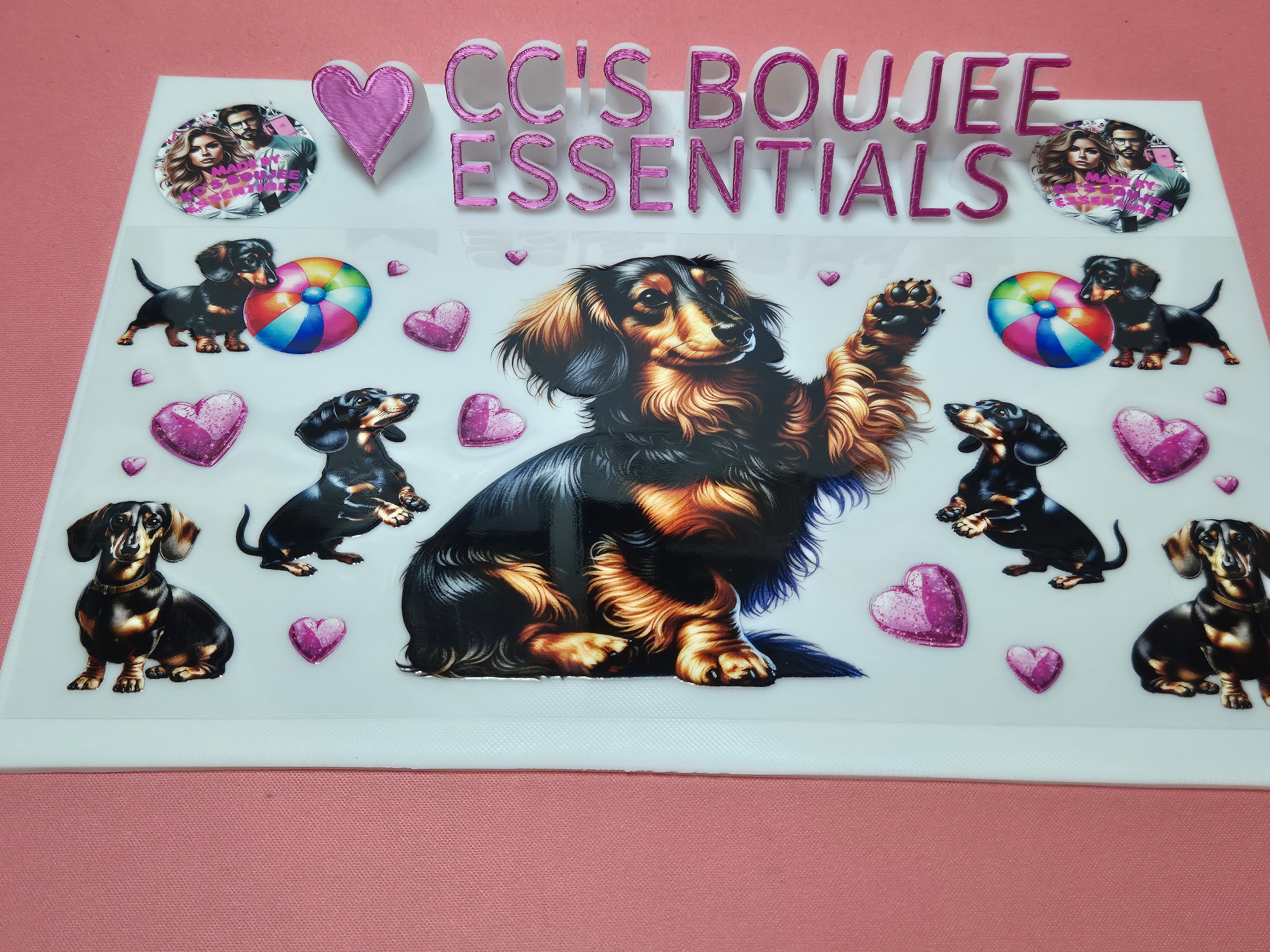 SAUSAGE DOG HAND UP #WRAP