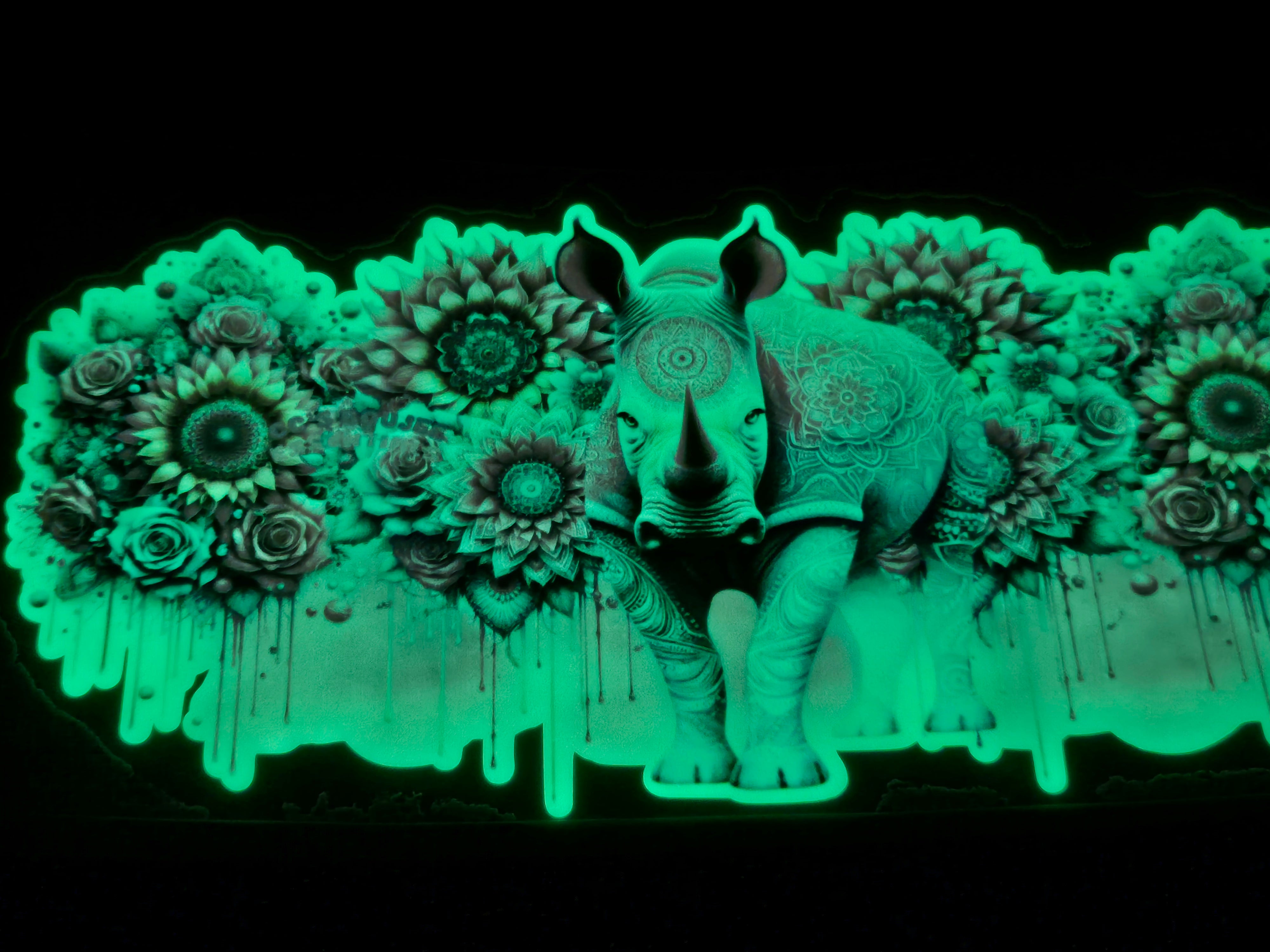 RHINO EXCLUSIVE 16OZ GLOW IN THE DARK