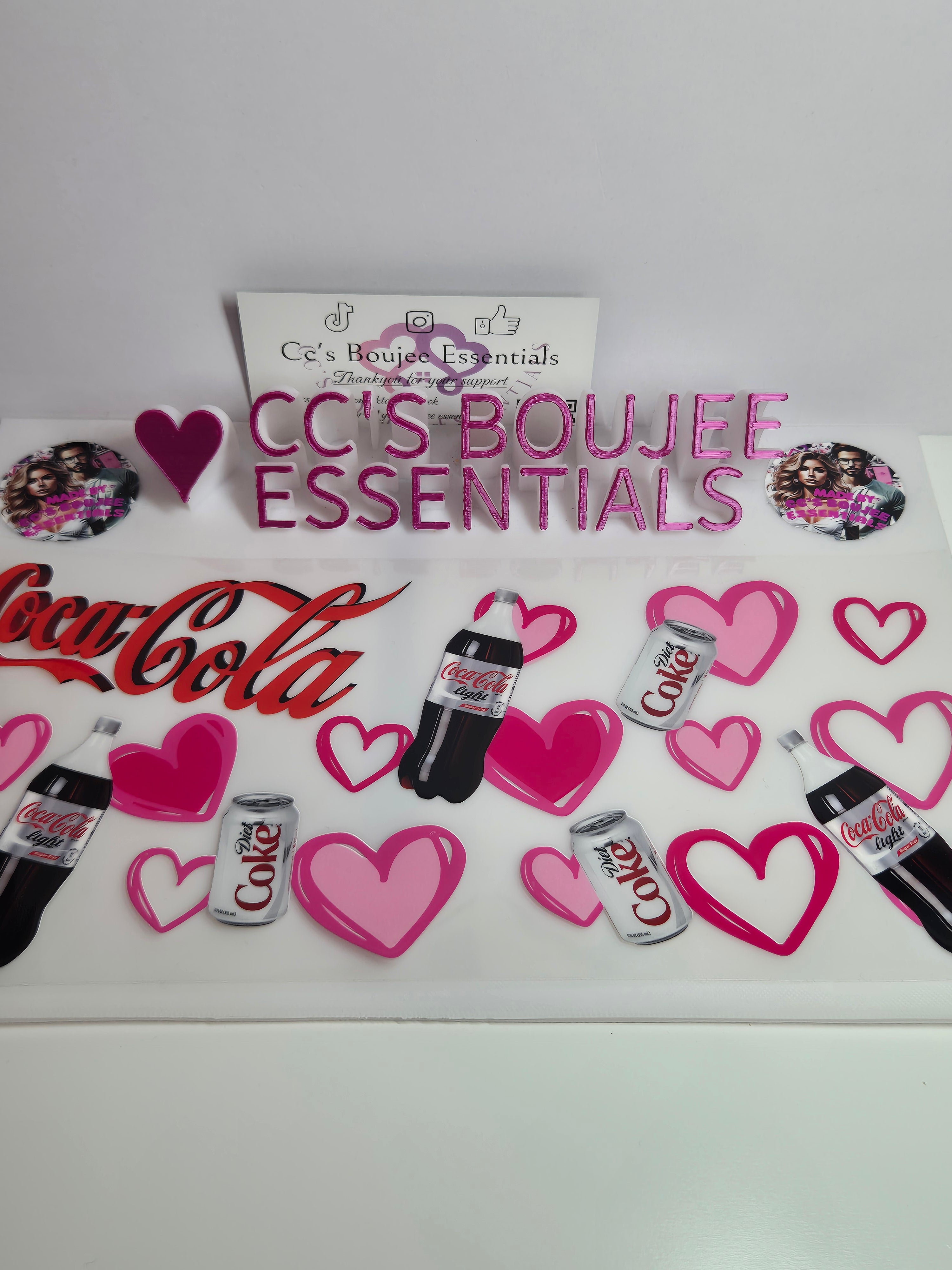 COLA DIET AND PINK HEARTS #WRAP