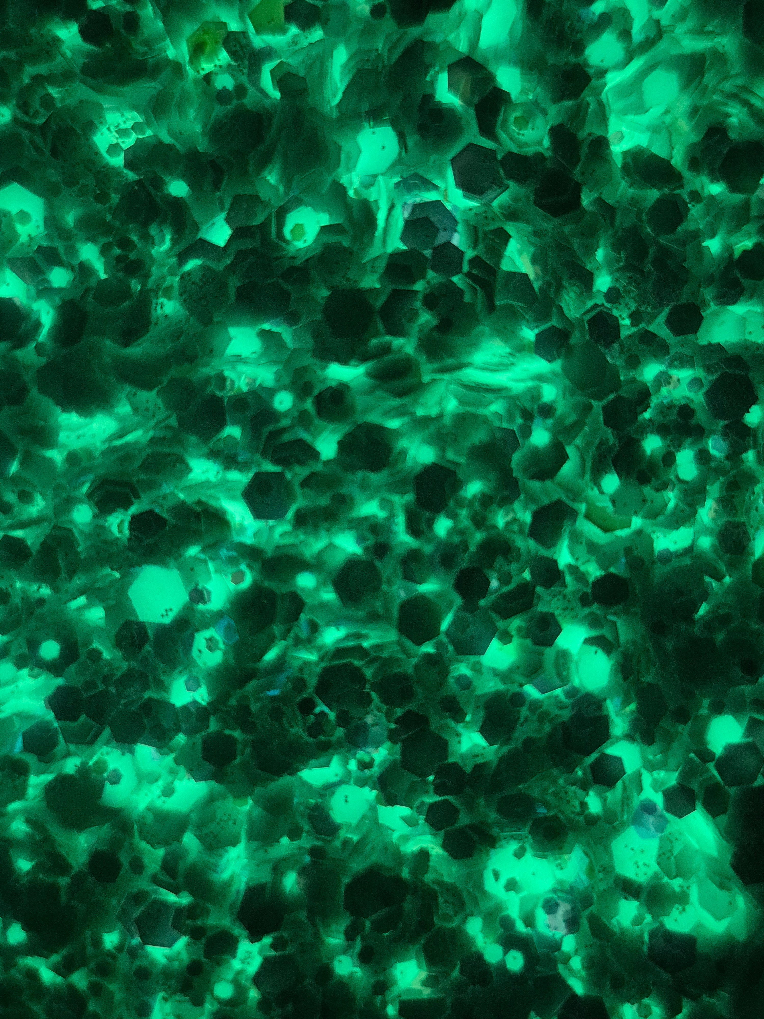 WHITE GLOW IN THE DARK GLITTER