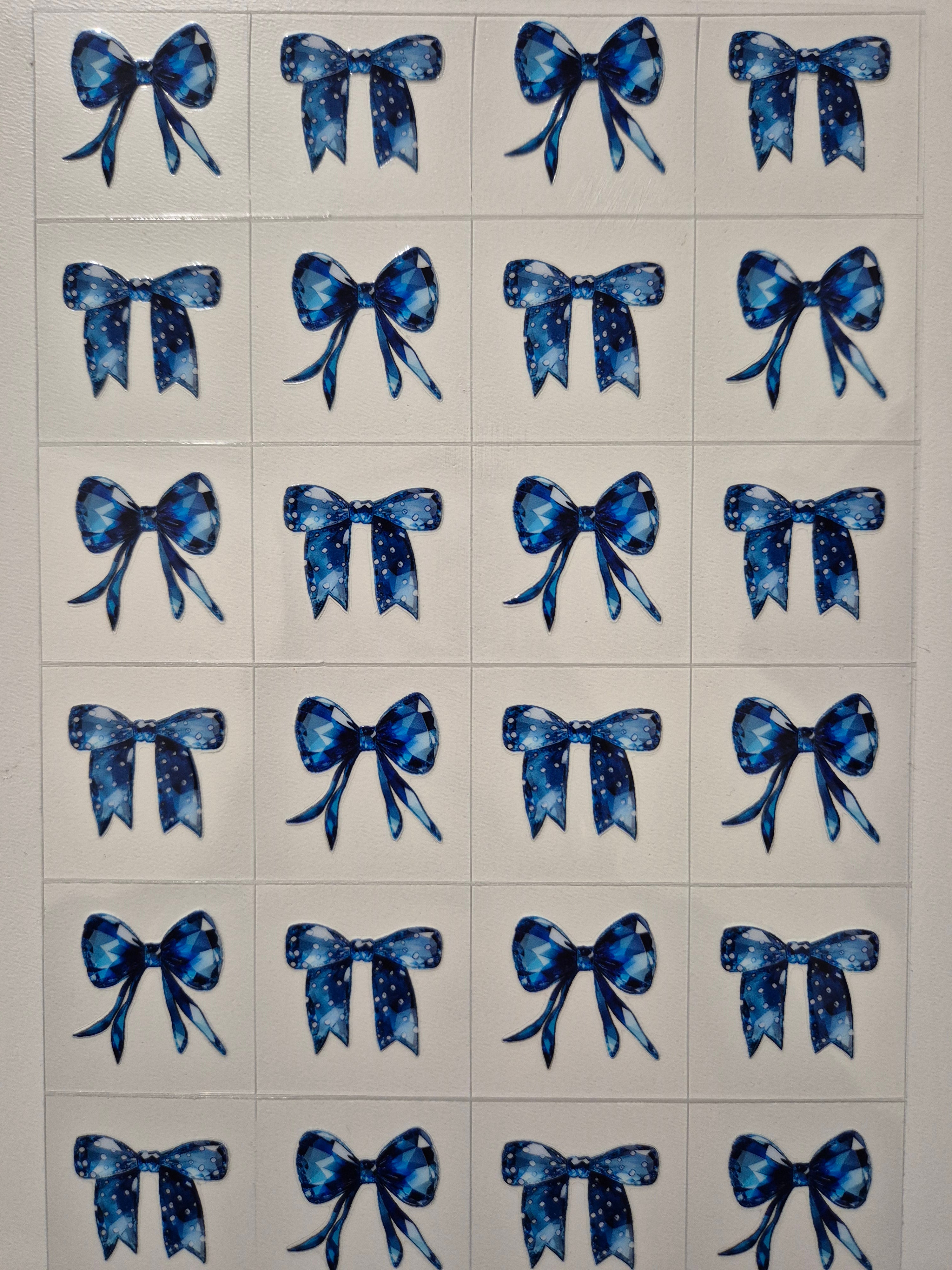 KISS CUT WRAP #141