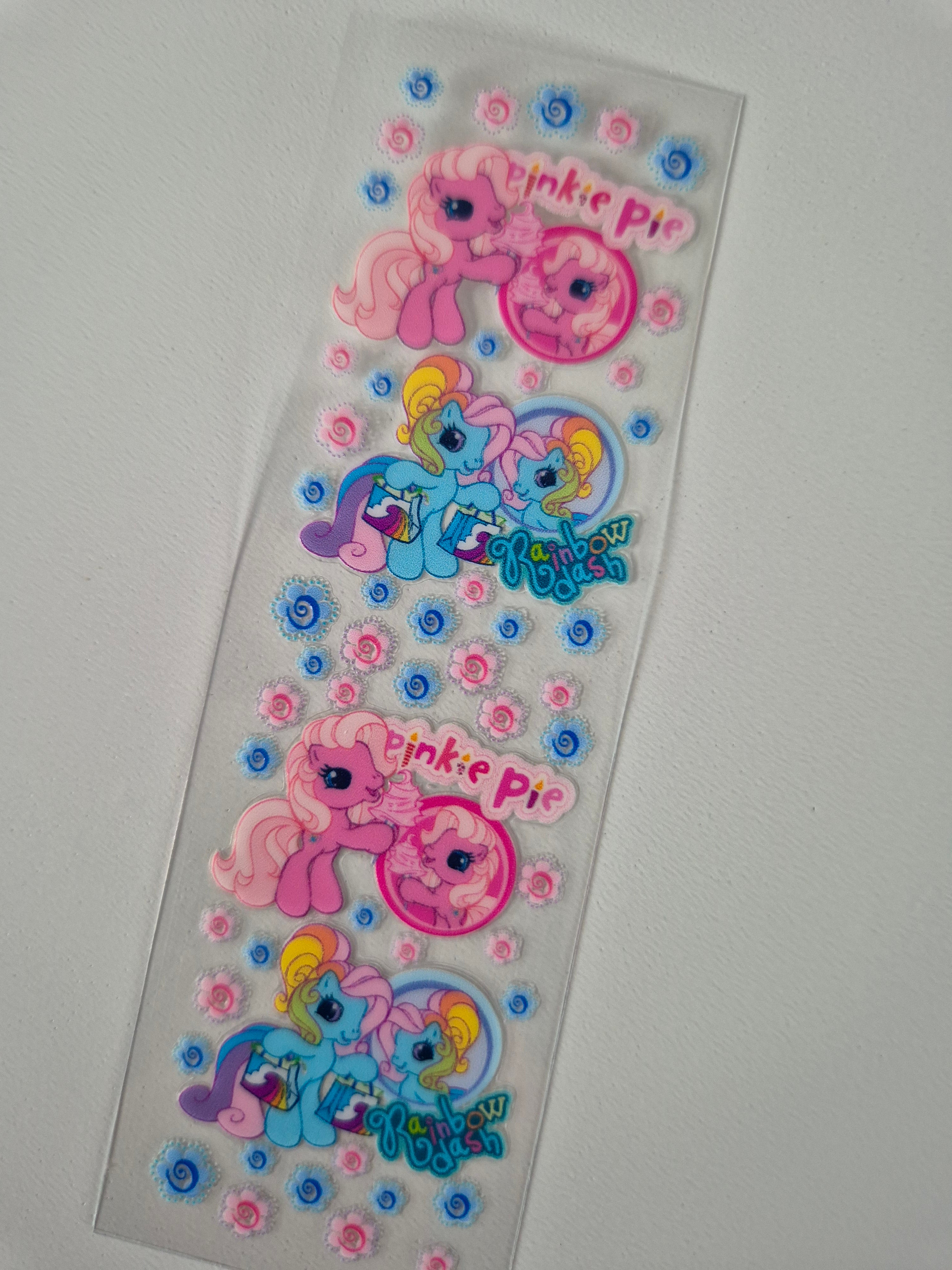 Bookmark and pen wrap #75