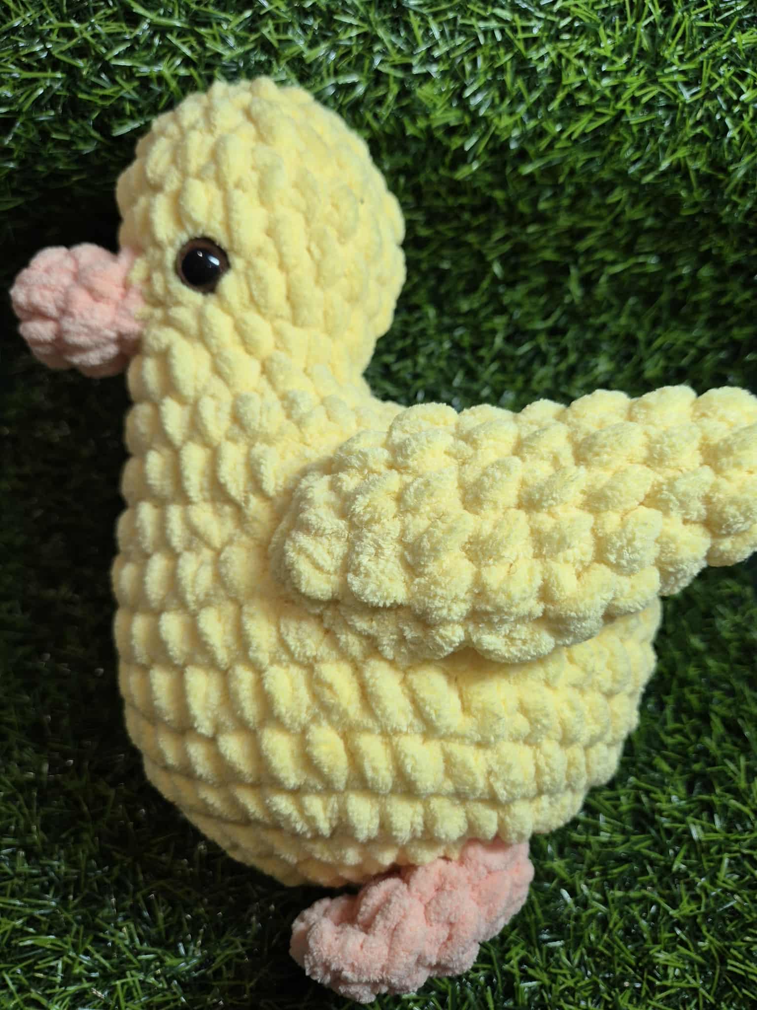CROCHET LARGE DUCK