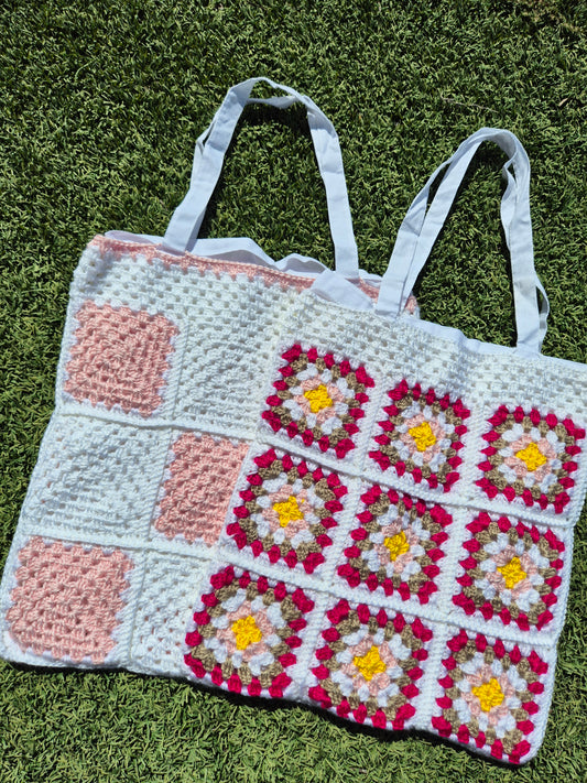 Crochet tote bag